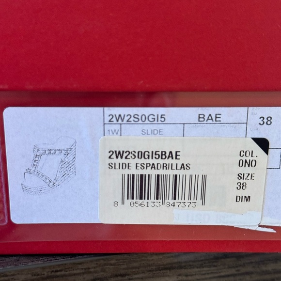 Authentic Valentino Garavani Rock Stud Wedges - Picture 9 of 9